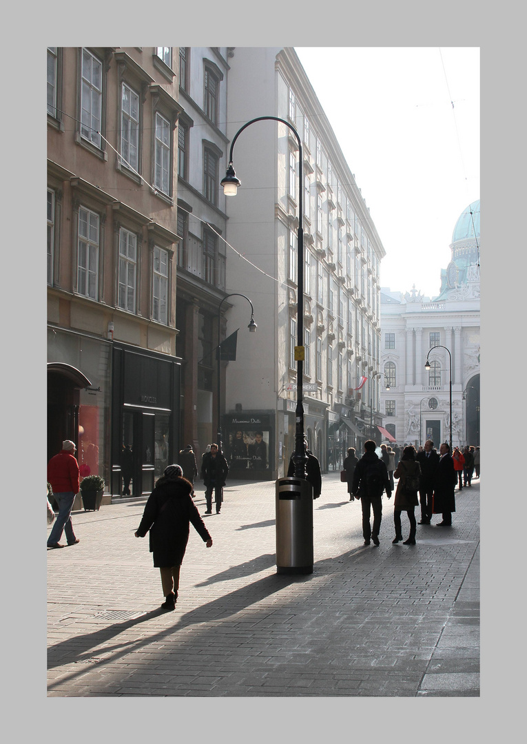 Lange Schatten am Kohlmarkt