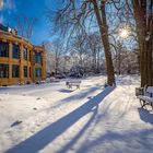 Lange Schatten am Kurhaus