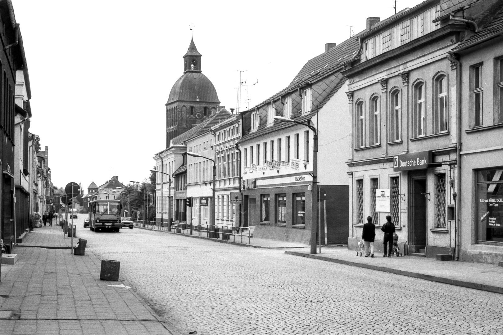 Lange Straße in Ribnitz (1991)