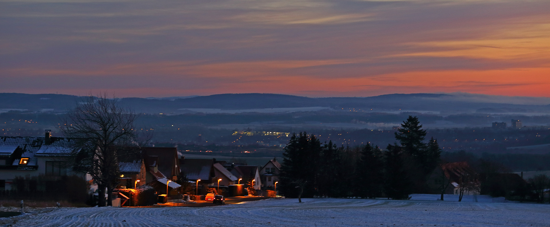 Lange vor Sonnenaufgang ist diese fast romantische Aufnahme...