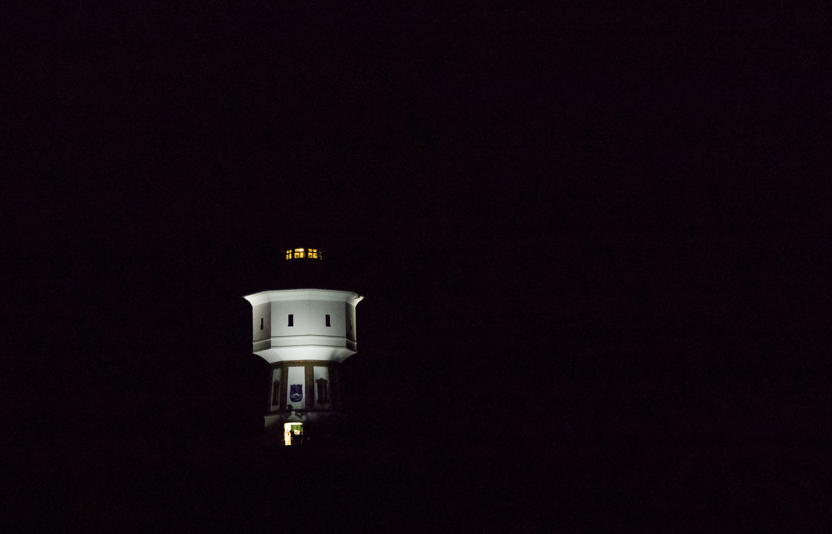 Langeooger Wasserturm bei Nacht