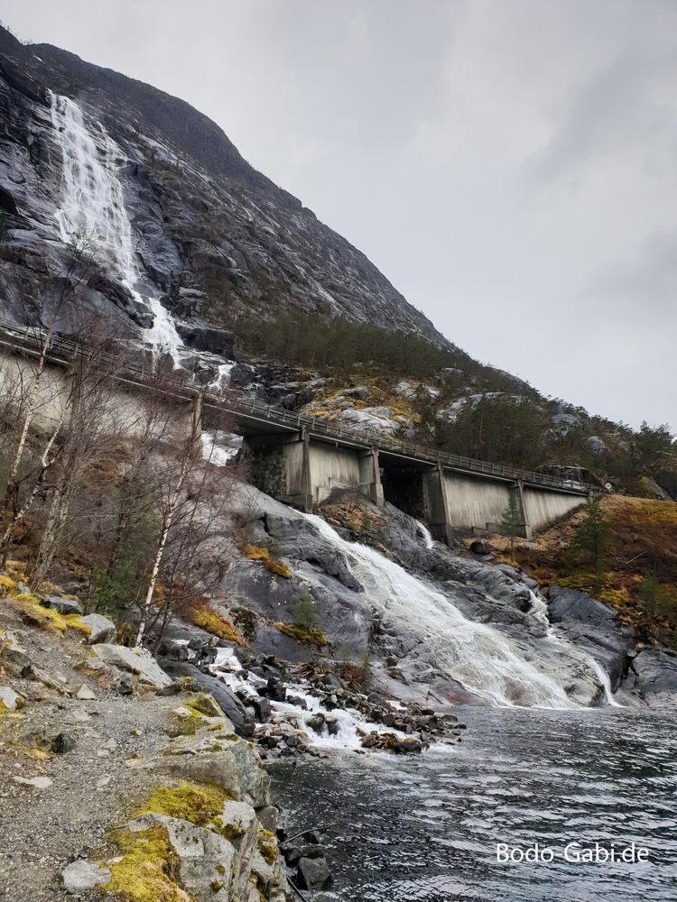 Langfossen