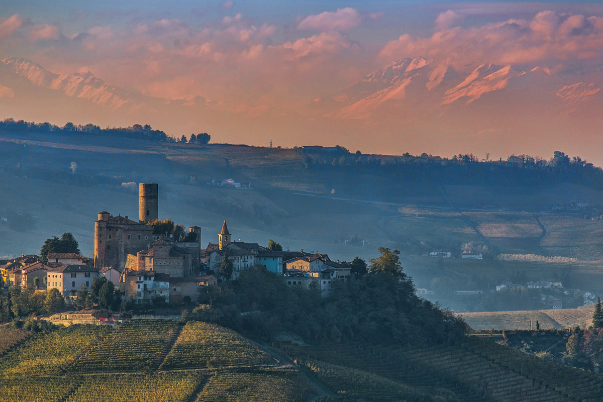 Langhe al tramonto