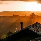 Langhe - Sonnenaufgang über Serralunga