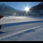 Langlaufen in der noch kalten Morgensonne