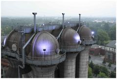 ... langsam wird es nacht im landschaftspark duisburg...