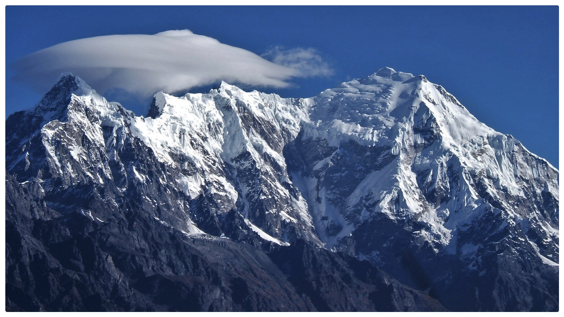 Langtang Lirung