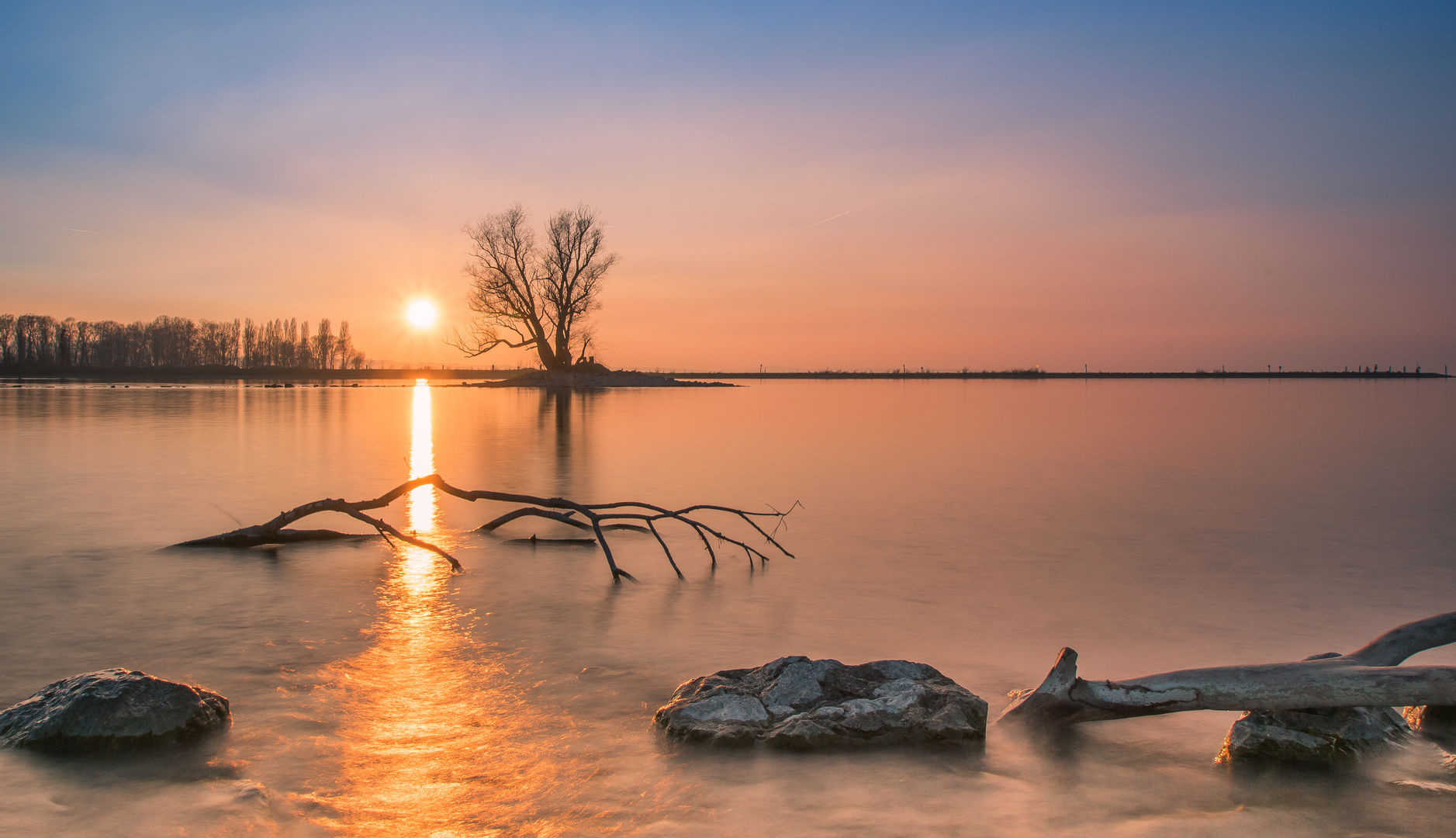 Langzeitbelichtung am Bodensee