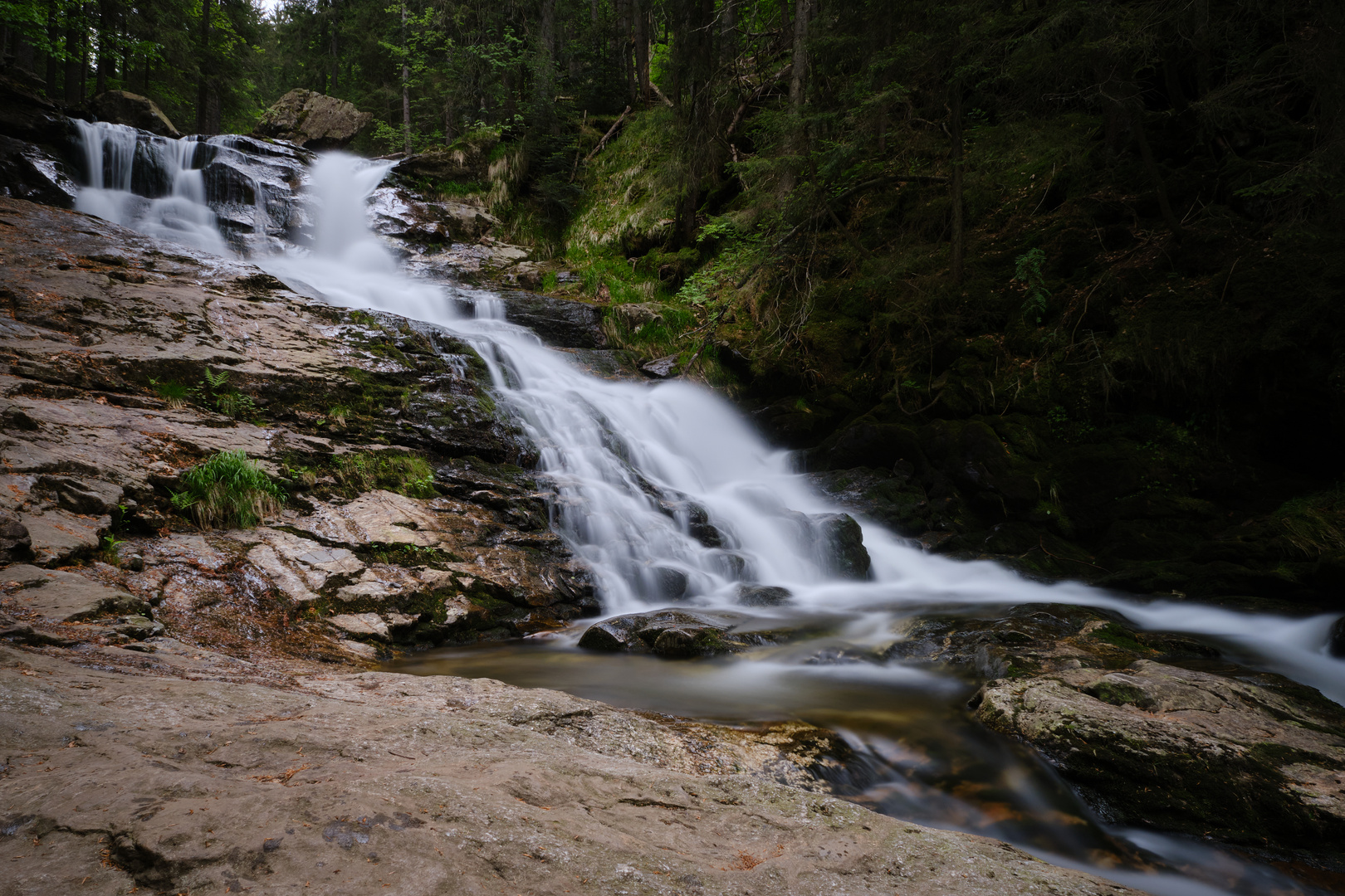 Langzeitbelichtung an den Rißlochfällen II