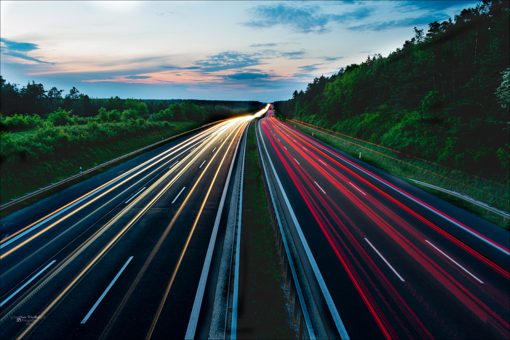 Langzeitbelichtung Autobahn