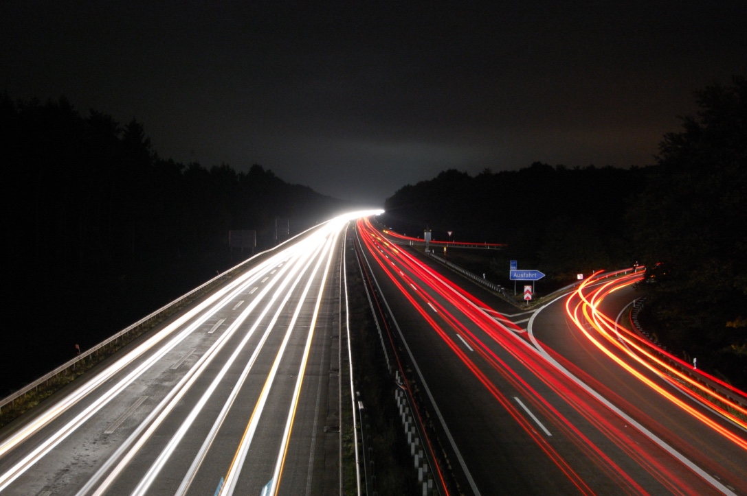 Langzeitbelichtung Autobahn