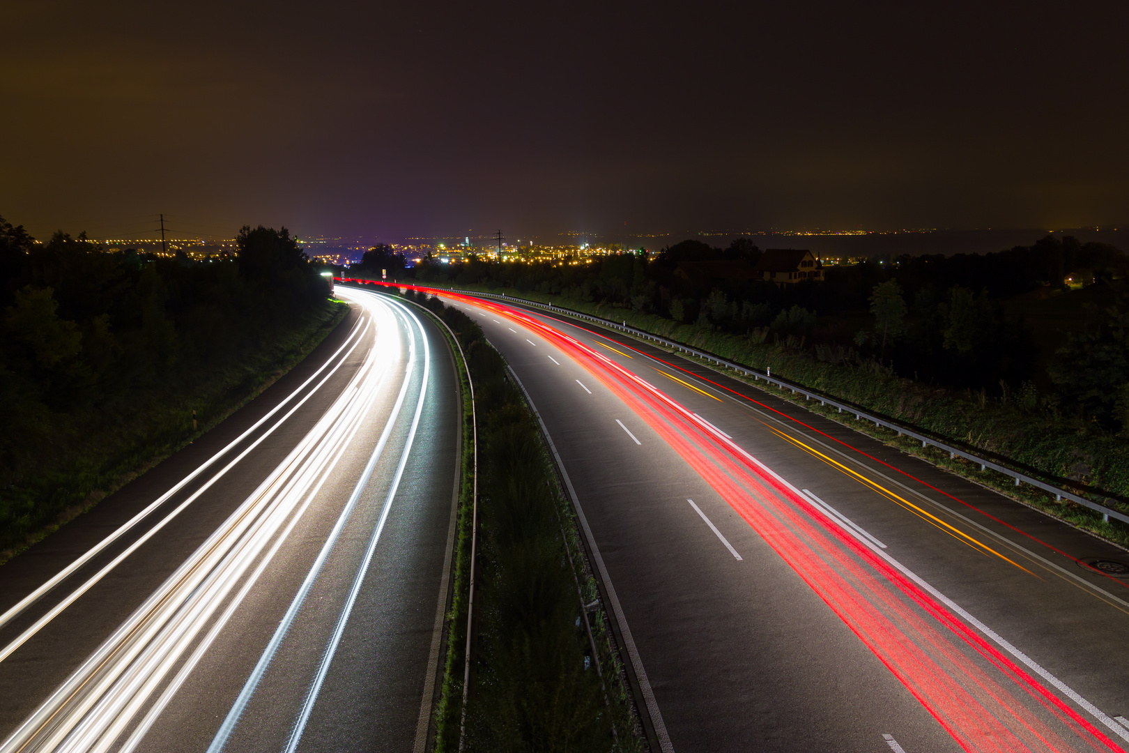 Langzeitbelichtung Autobahn