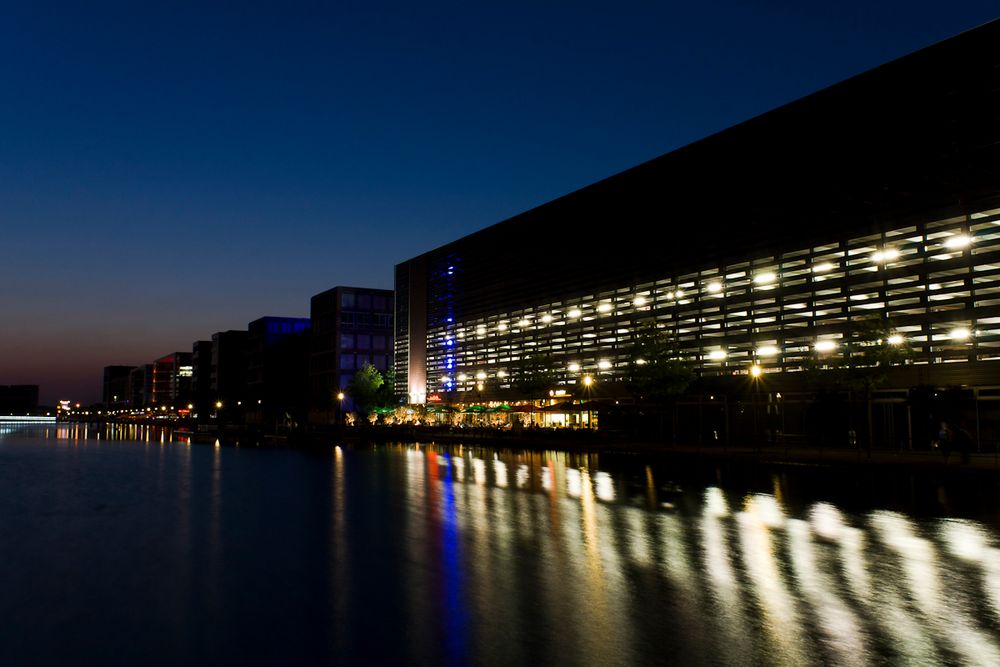 Langzeitbelichtung Medienhafen 2!