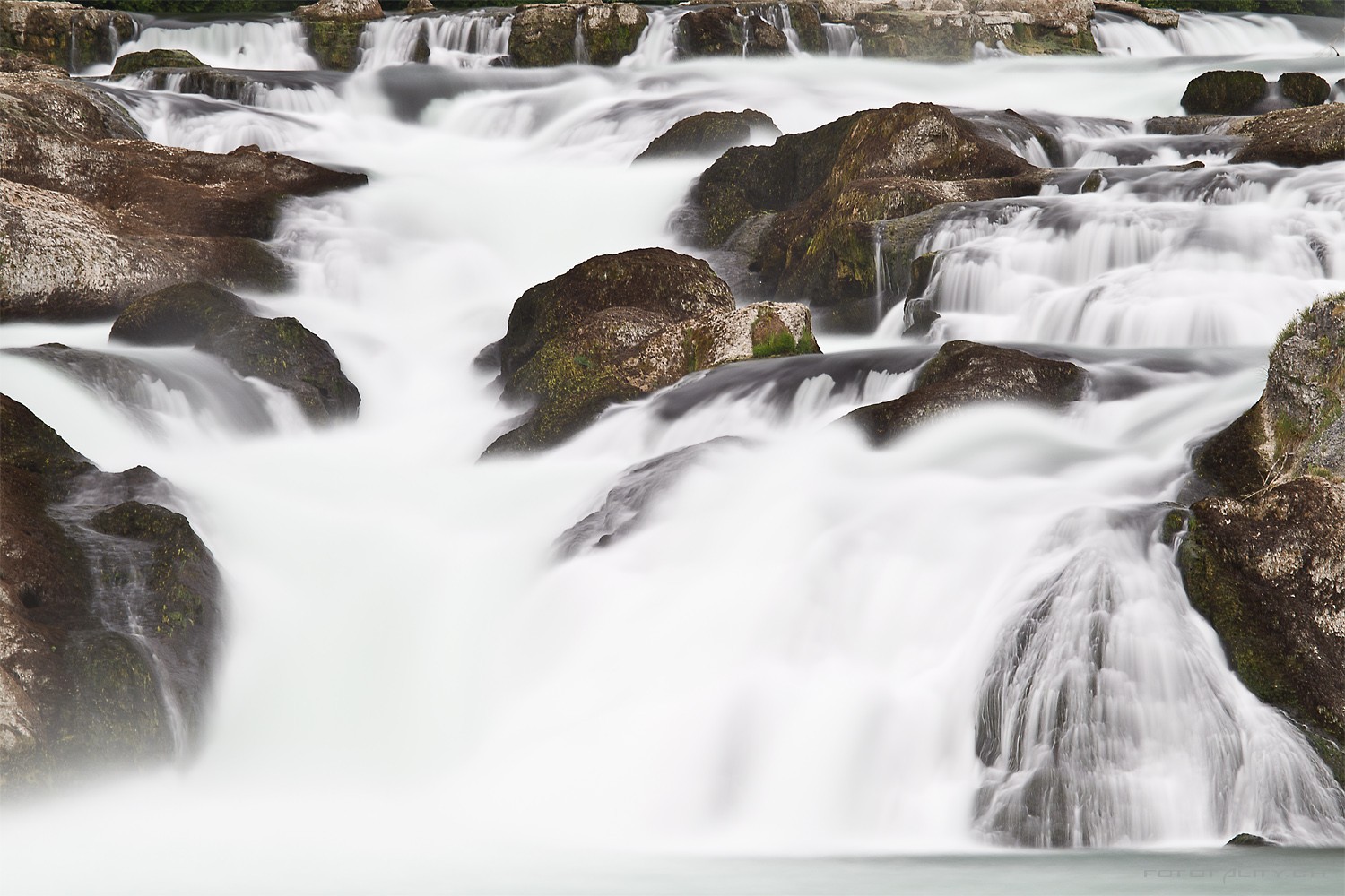 Langzeitbelichtung Rheinfall