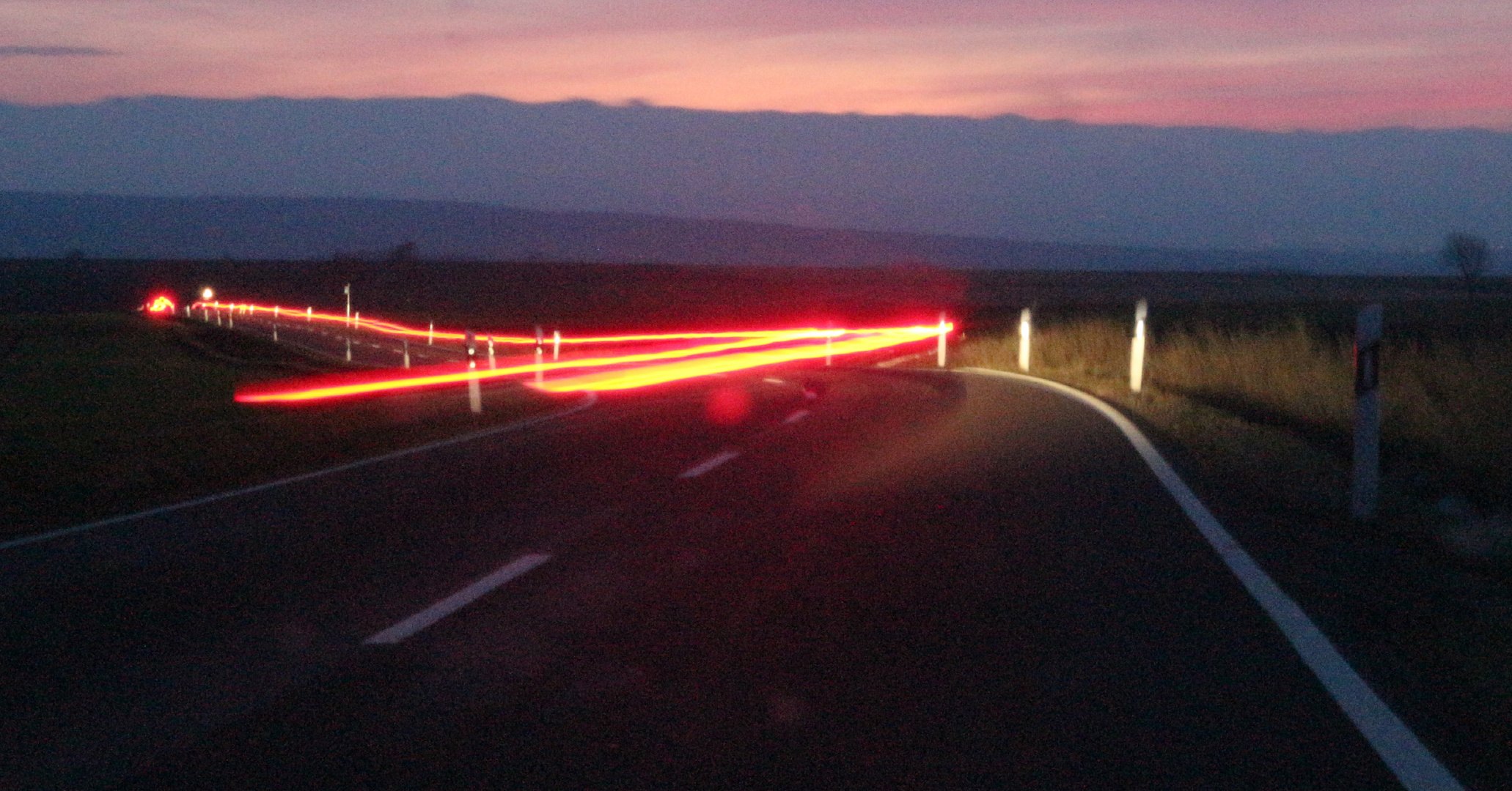 Langzeitbelichtung Strassenverkehr