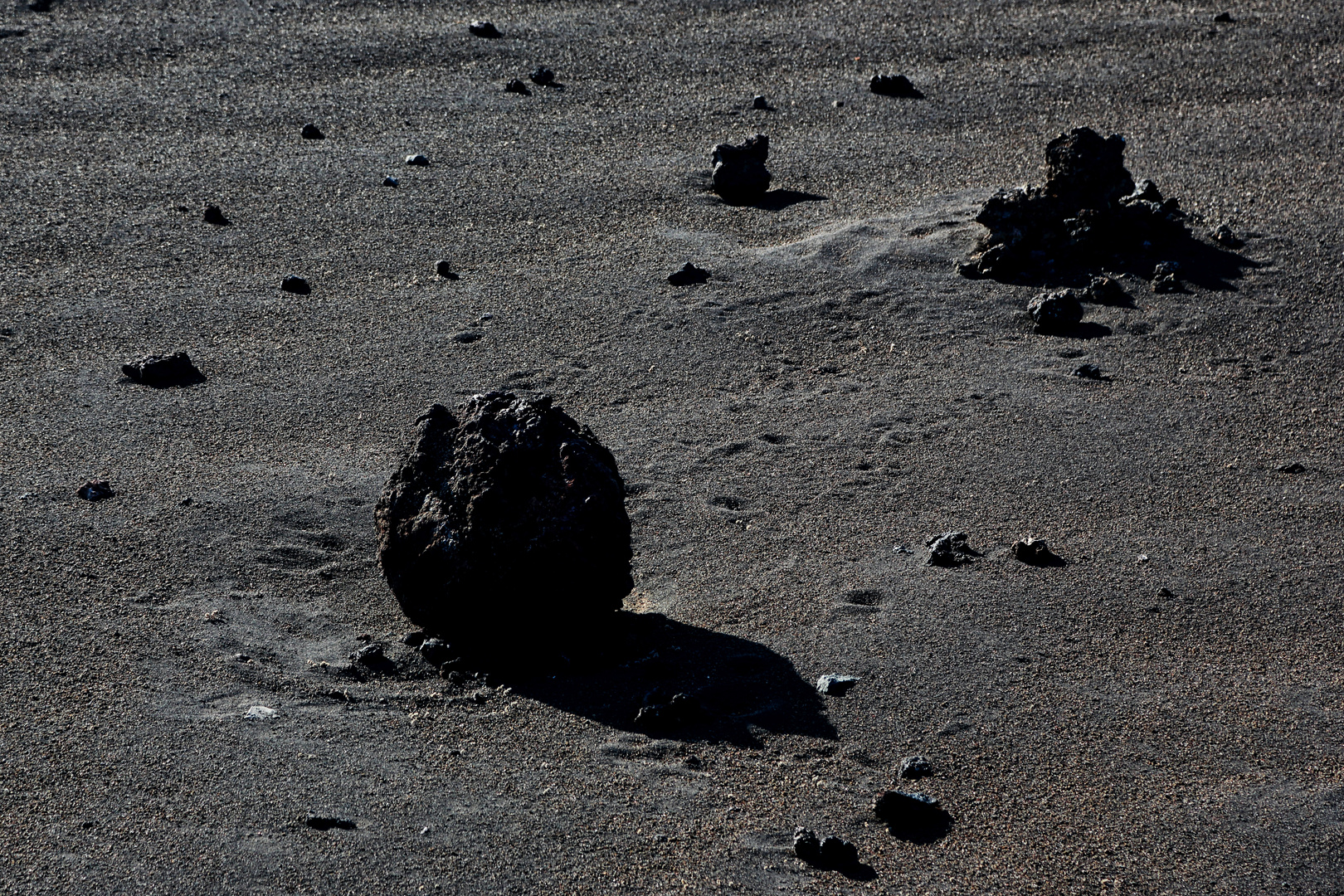 *Lanzarote 3*    "on the moon"  Foto ist in Farbe :-)