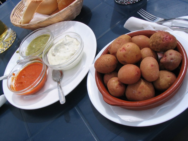 Lanzarotes Spezialität "Papas arrugadas"