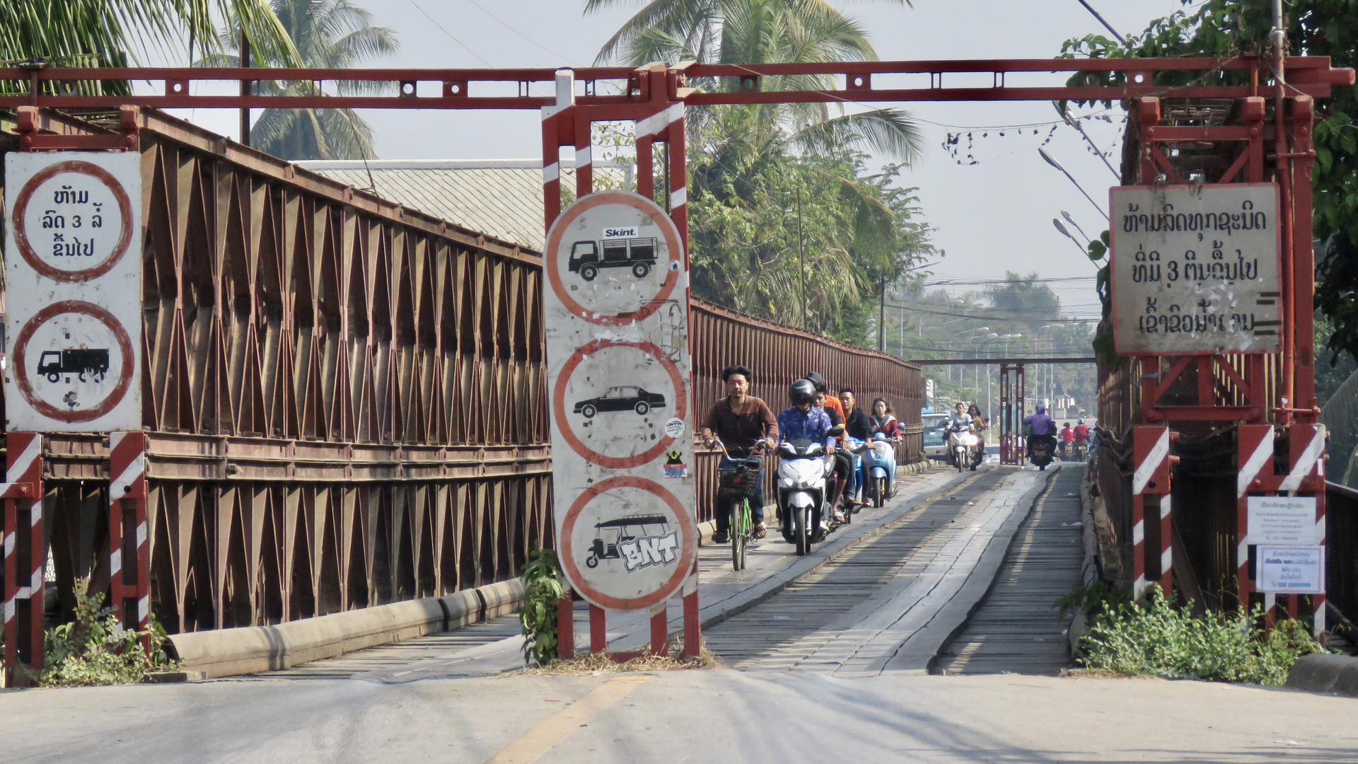 Laos (2020), Old French Bridge