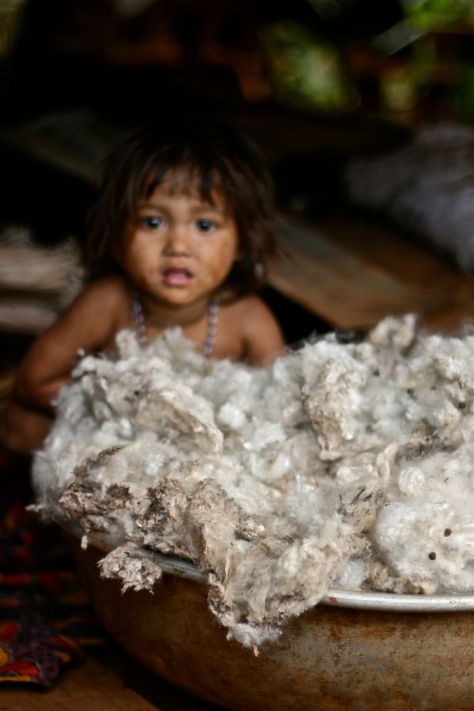 Laos - child of innocence von Basslion 