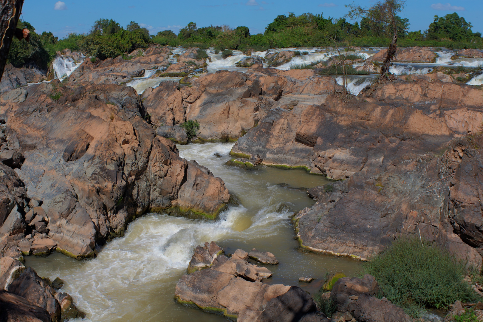 Laos Reise, Somphamit Wasserfall, Li Phi