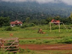 laotischer torhüter und seine verteidiger