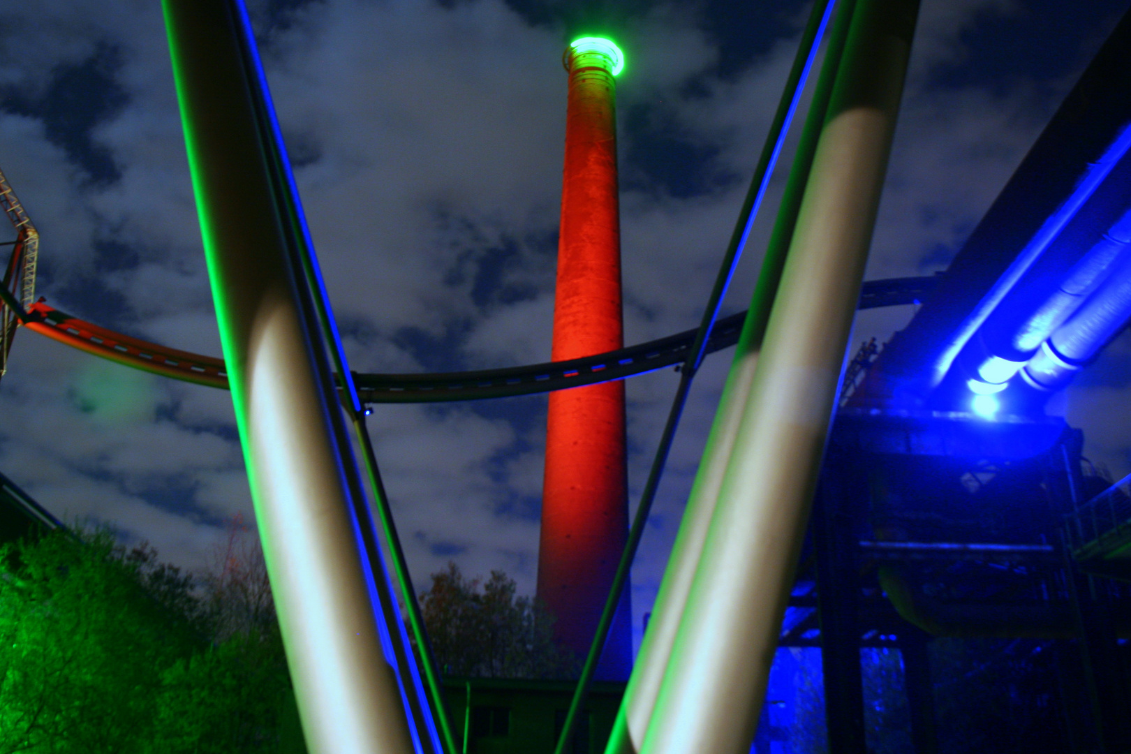 LAPADU am Gasometer by night