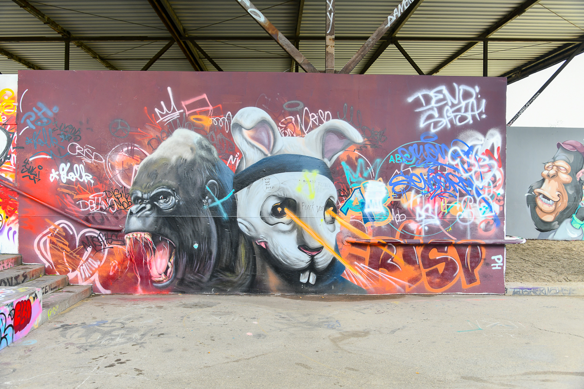 LaPaDu grafitti im Rohstoffbunker- Duisburg (D)