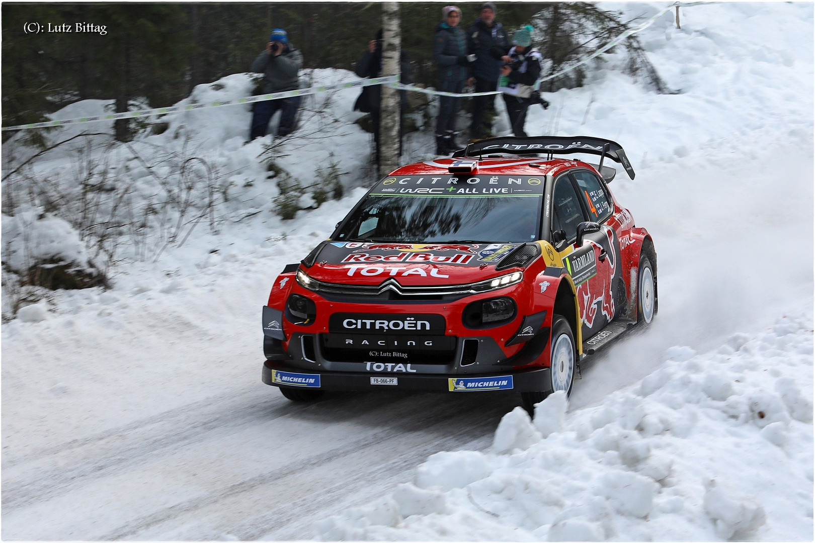 Lappi im Citroën