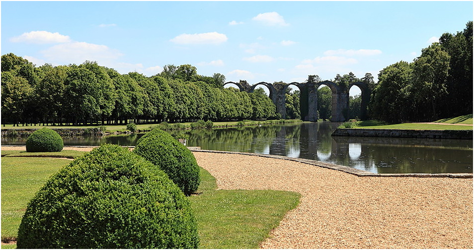 L'aqueduc inachevé