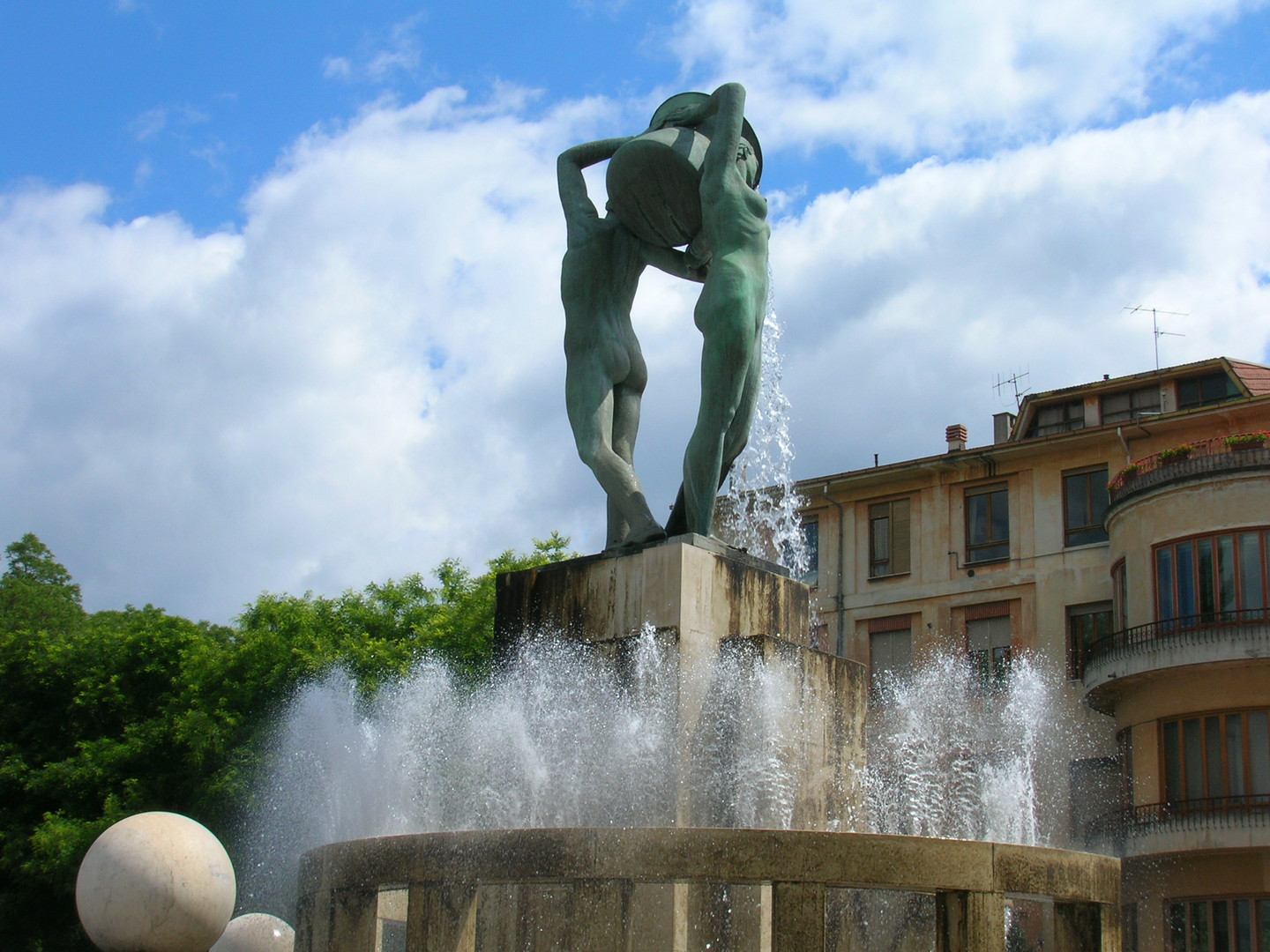 L'Aquila ...pochi mesi prima del terremoto....