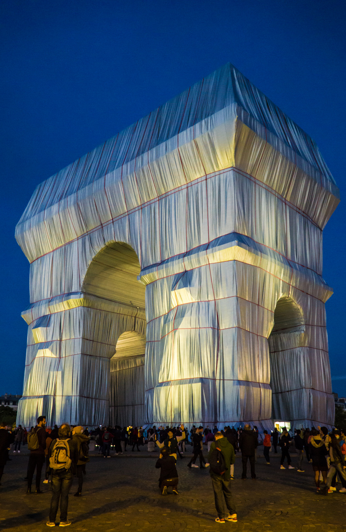 L'Arc de Triomphe verhüllt