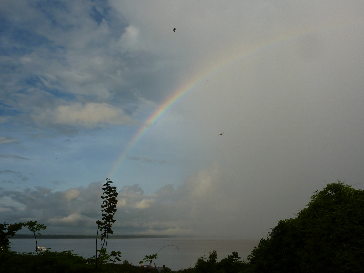 L'ARC-EN-CIEL....!