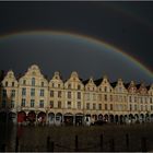 L'arc en ciel de la place des héros