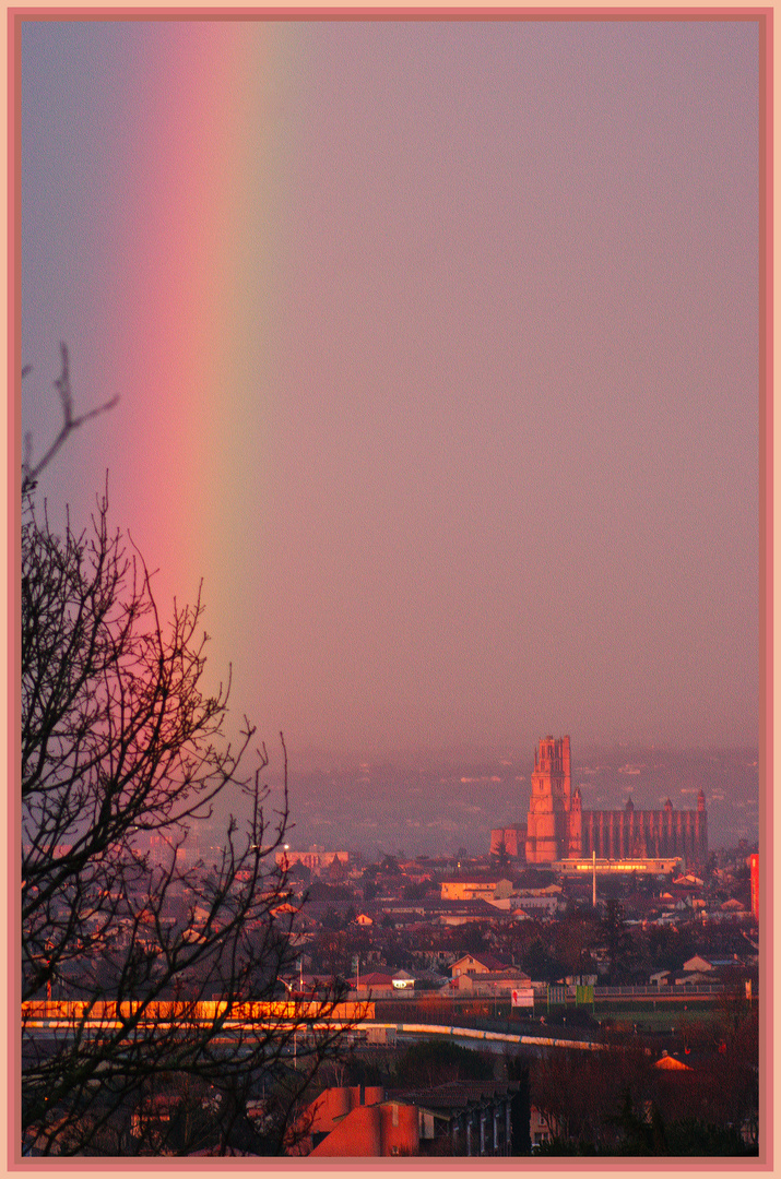 L'arc en ciel et la cathédrale d'Albi