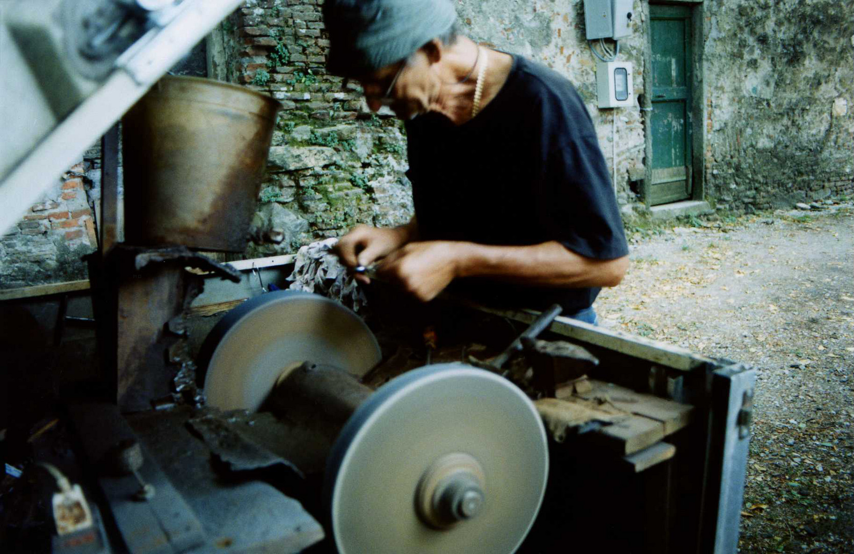 L'arrotino di Volterra (da Mani che sanno)