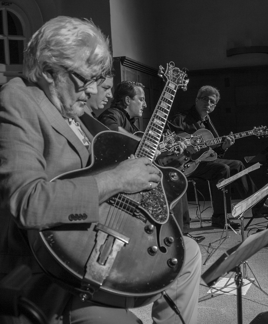 larry coryell gut in form