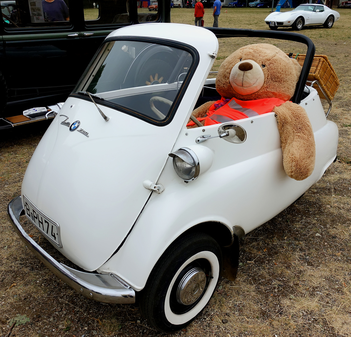 Lars on Tour in Bad Doberan - ISETTA