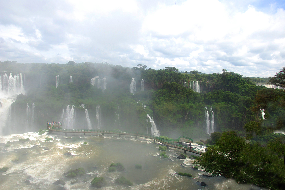 Las imponentes Cataratas del Iguazú