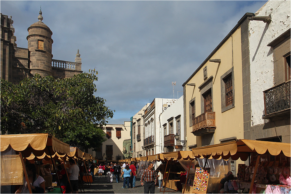 :: ~ Las Palmas Markt ~ ::