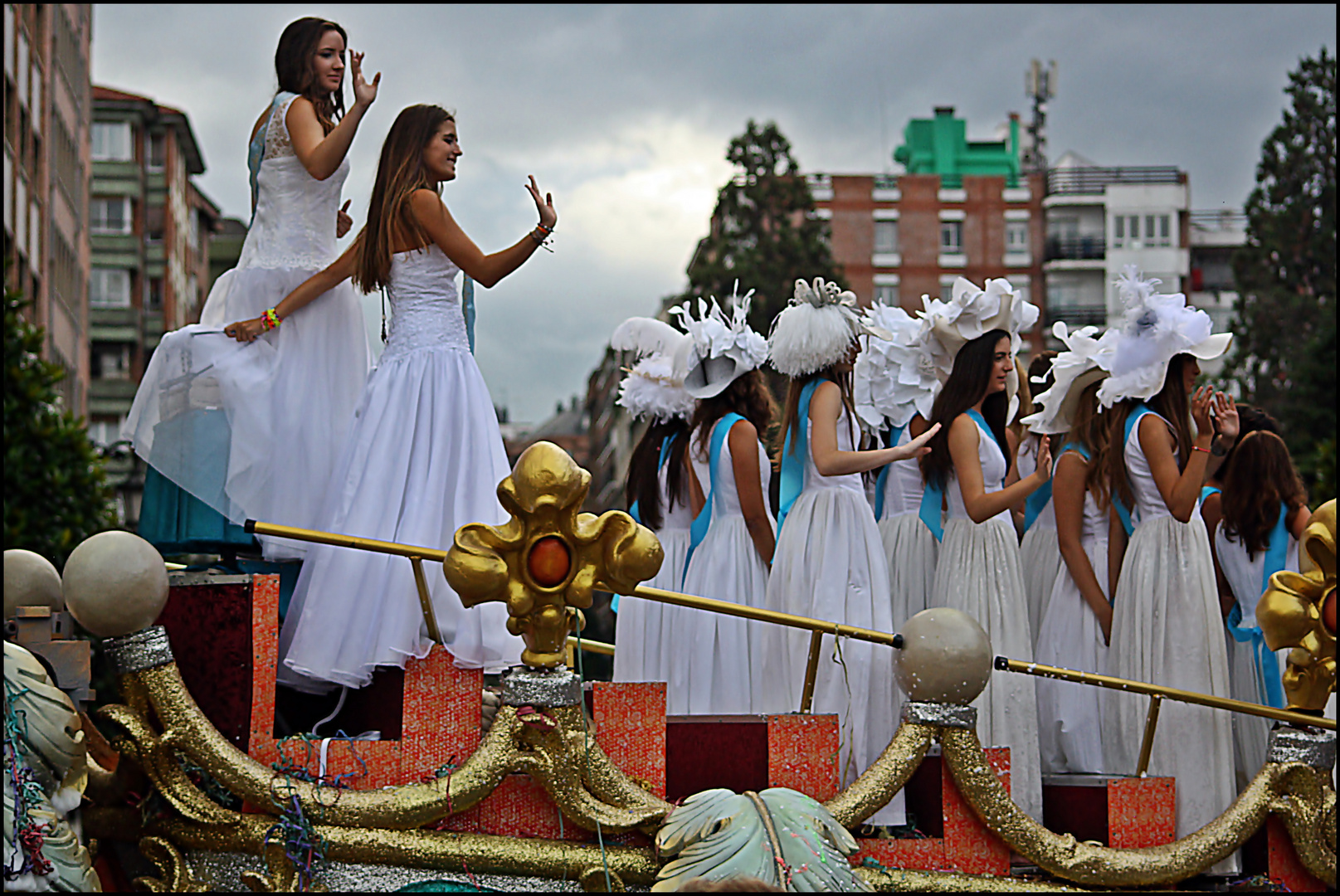 Las reinas de la fiesta,Oviedo