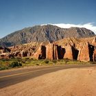 "LAS TORRES" ( CAMINO A CAFAYATE, SALTA)