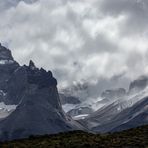 Las torres del cielo gris