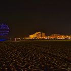 Laser Show mit Drohnen am Strand