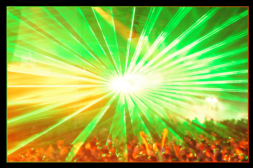 Laserbild beim DJ Tiesto 2006 in Wien