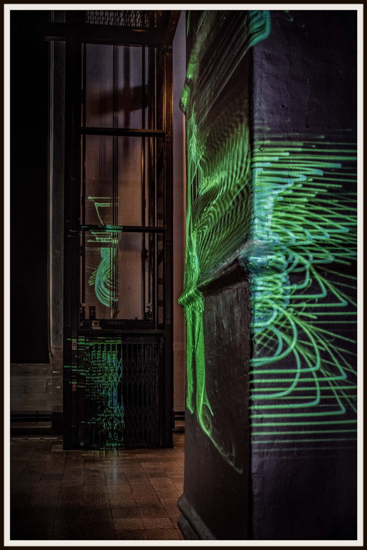 Laserinstallation 10 im Elektrizitätsmuseum Lissabon
