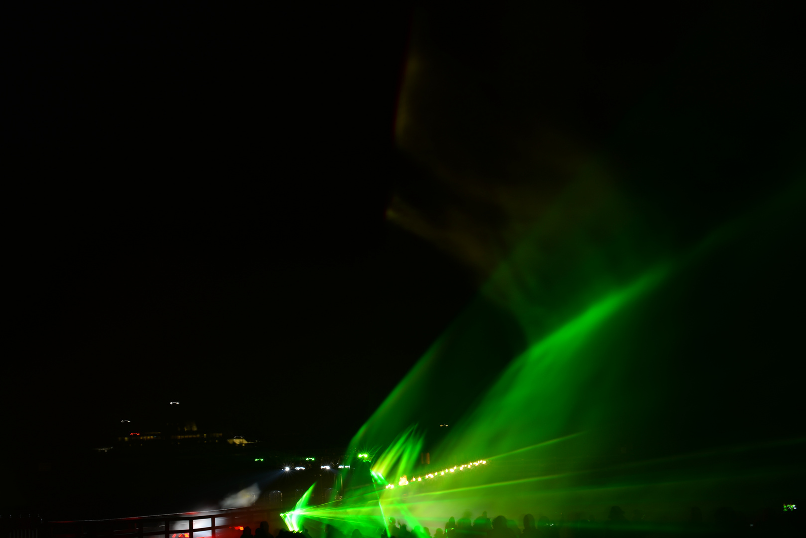 Lasershow / Feuerwerk