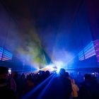 Lasershow in einer Kirche -Sonntag ist Thementag abstrakt-