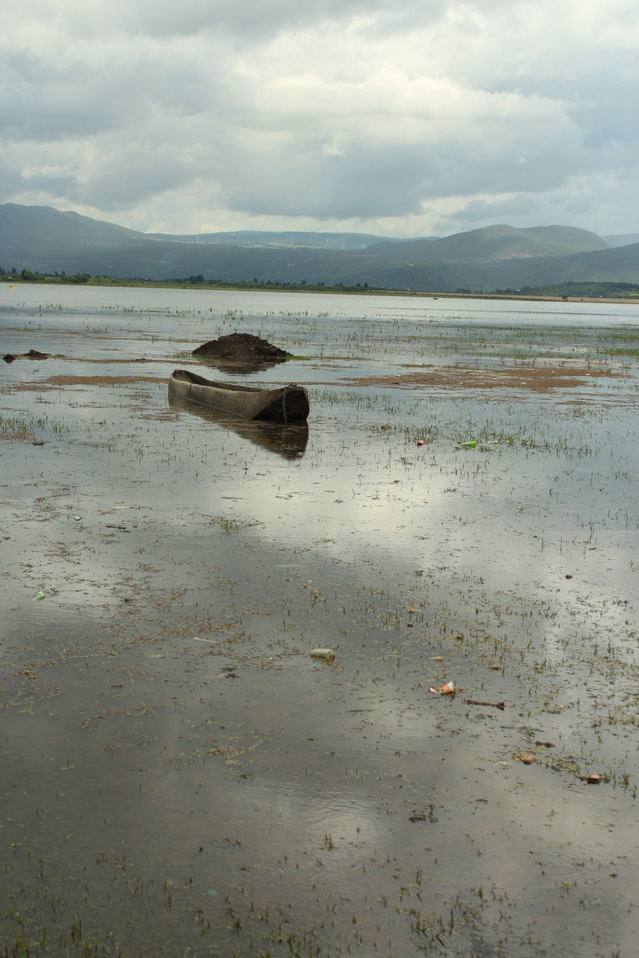 lashi lake in Lijiang