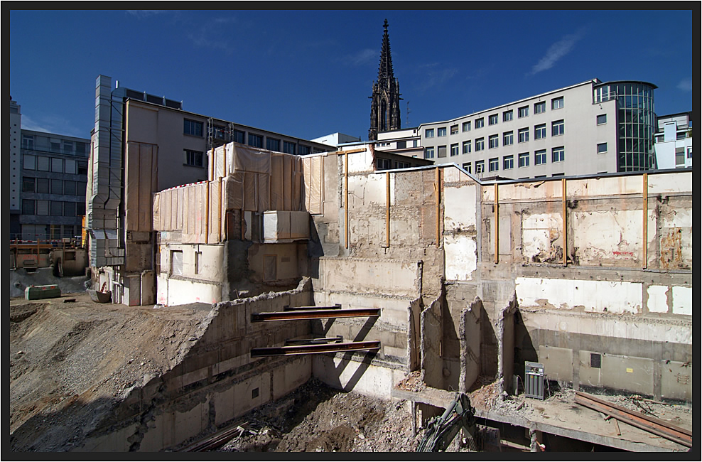 Lasst bitte die Elisabethenkirche stehen!