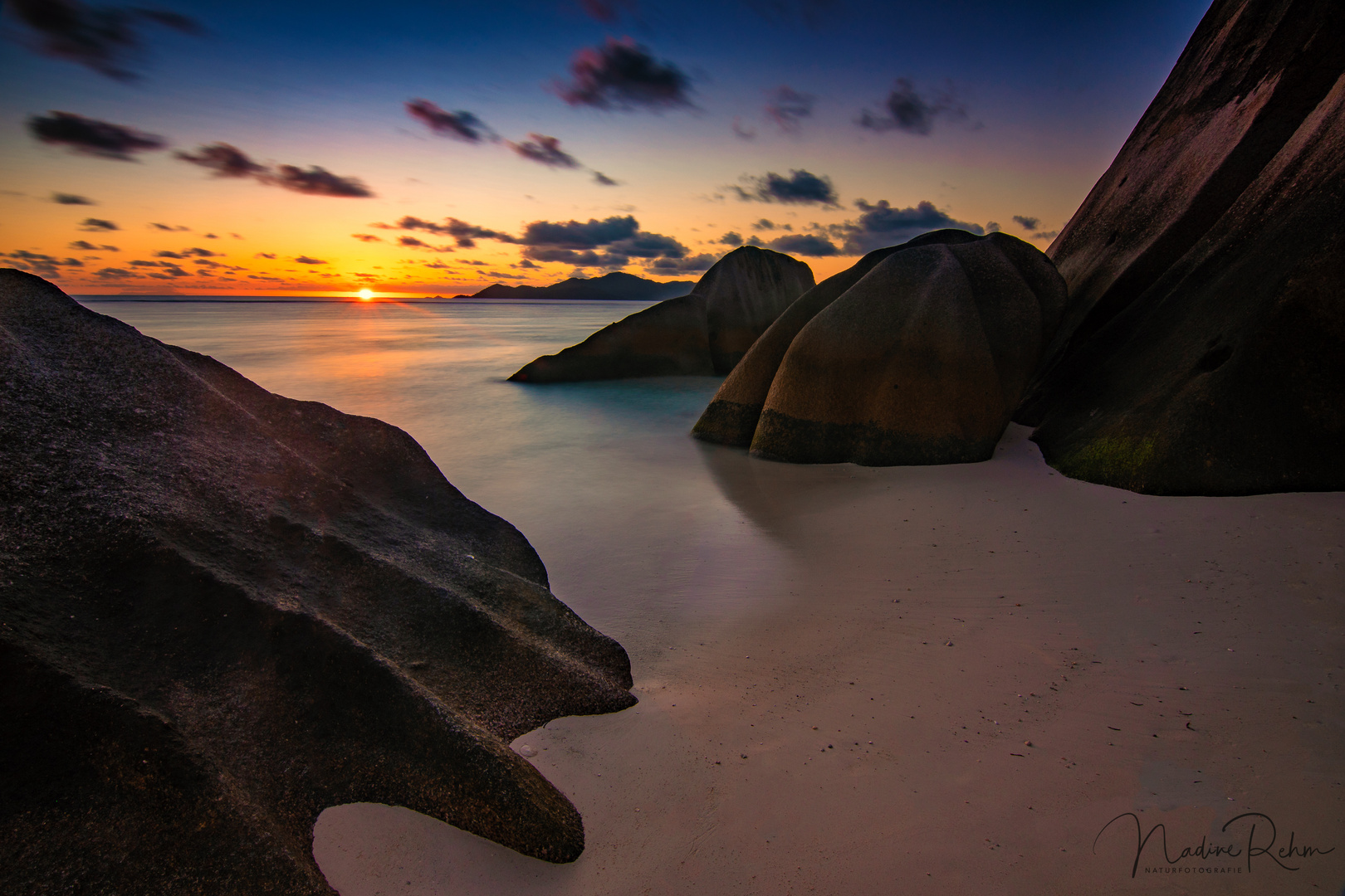 Last Light at La Digue